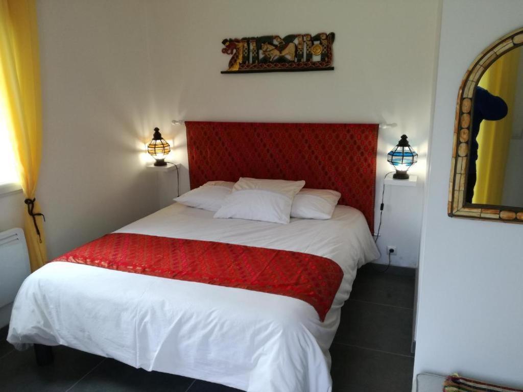Les Rouges Gorges Bed and Breakfast Lugos Eksteriør billede